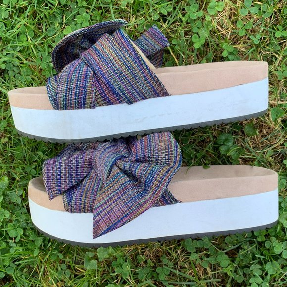 "Design Lab" big bow platform slides, 8 - Picture 11 of 13